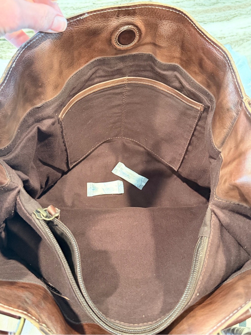 Bed Stu Rockaway Stitch-Detail Distressed
Satchel Bag color-Teak Rustic - Picture 7 of 16